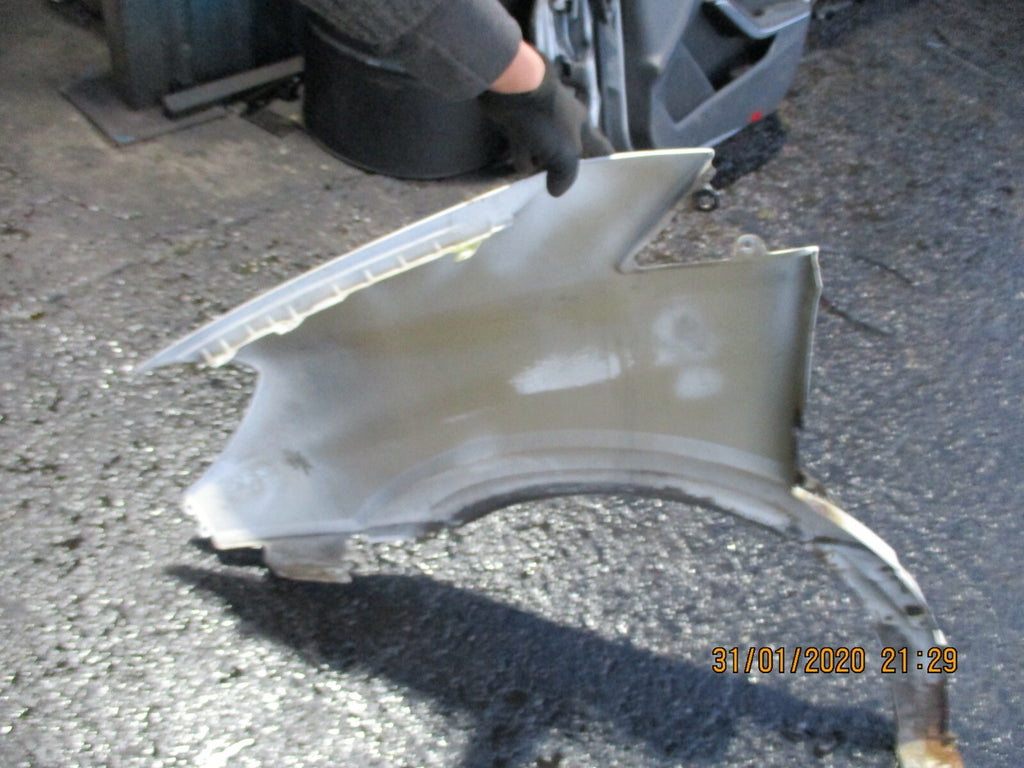 MERCEDES SPRINTER W906 MK2 2015 OSF DRIVER SIDE FRONT WING QUARTER PANEL WHITE