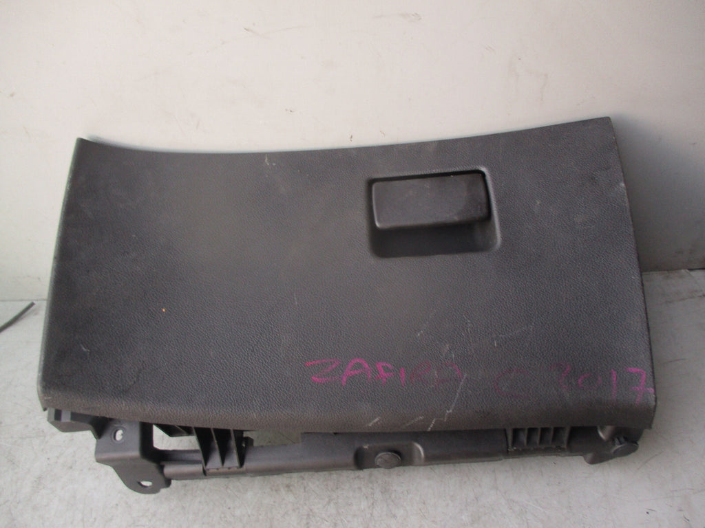 2017 VAUXHALL ZAFIRA C GLOVE BOX ASSEMBLY STORAGE COMPARTMENT 1130242X
