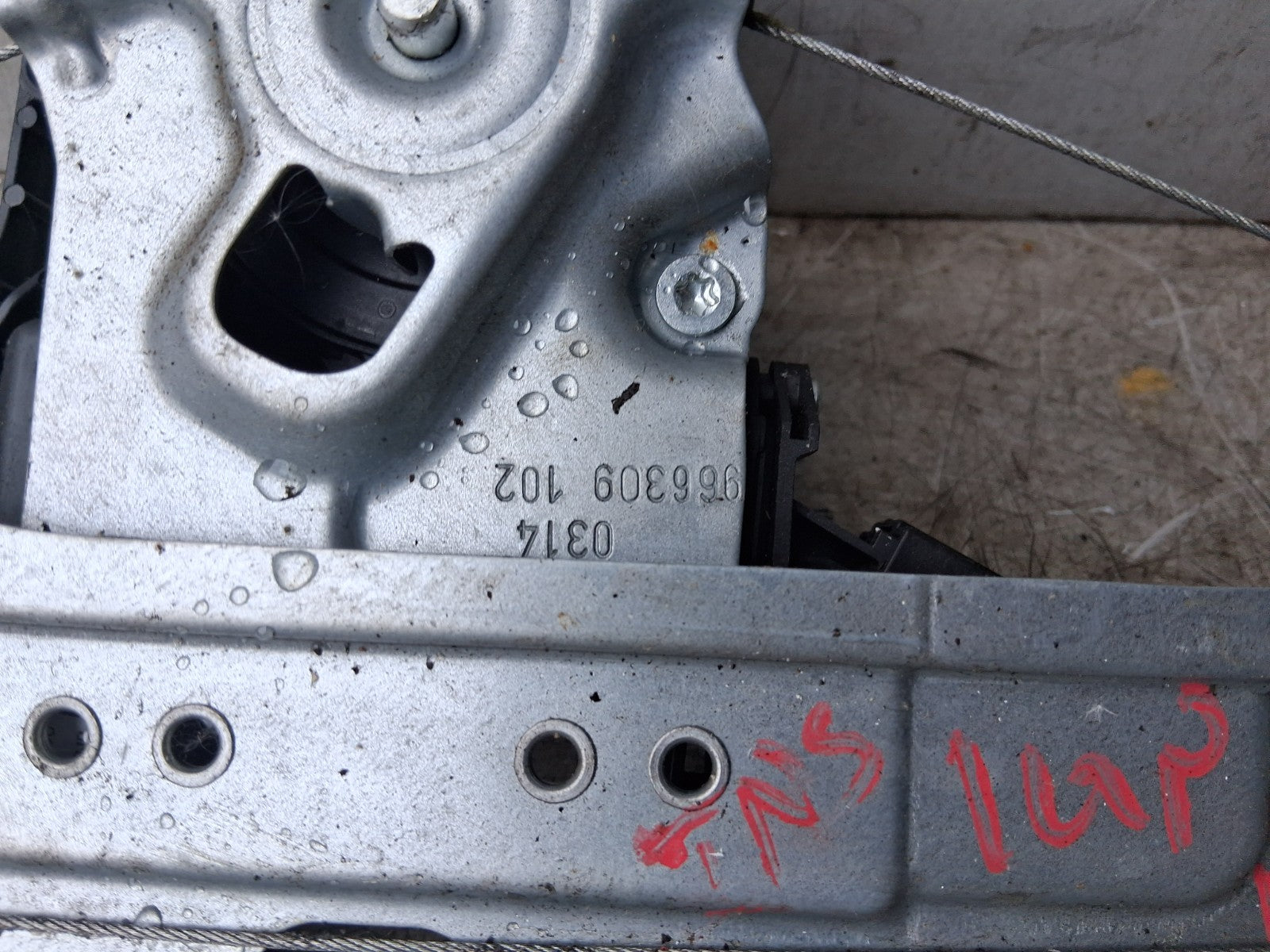 VAUXHALL INSIGNIA A MK1 OSR DRIVER SIDE REAR RIGHT WINDOW MOTOR REGULATOR