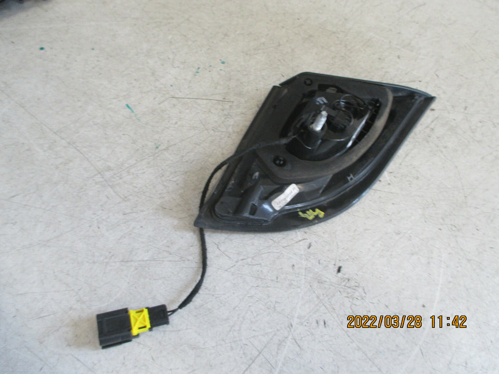 CITROEN DS4 2016 OSR DRIVER SIDE REAR INNER BOOTLID TAIL LIGHT LAMP 9670272680