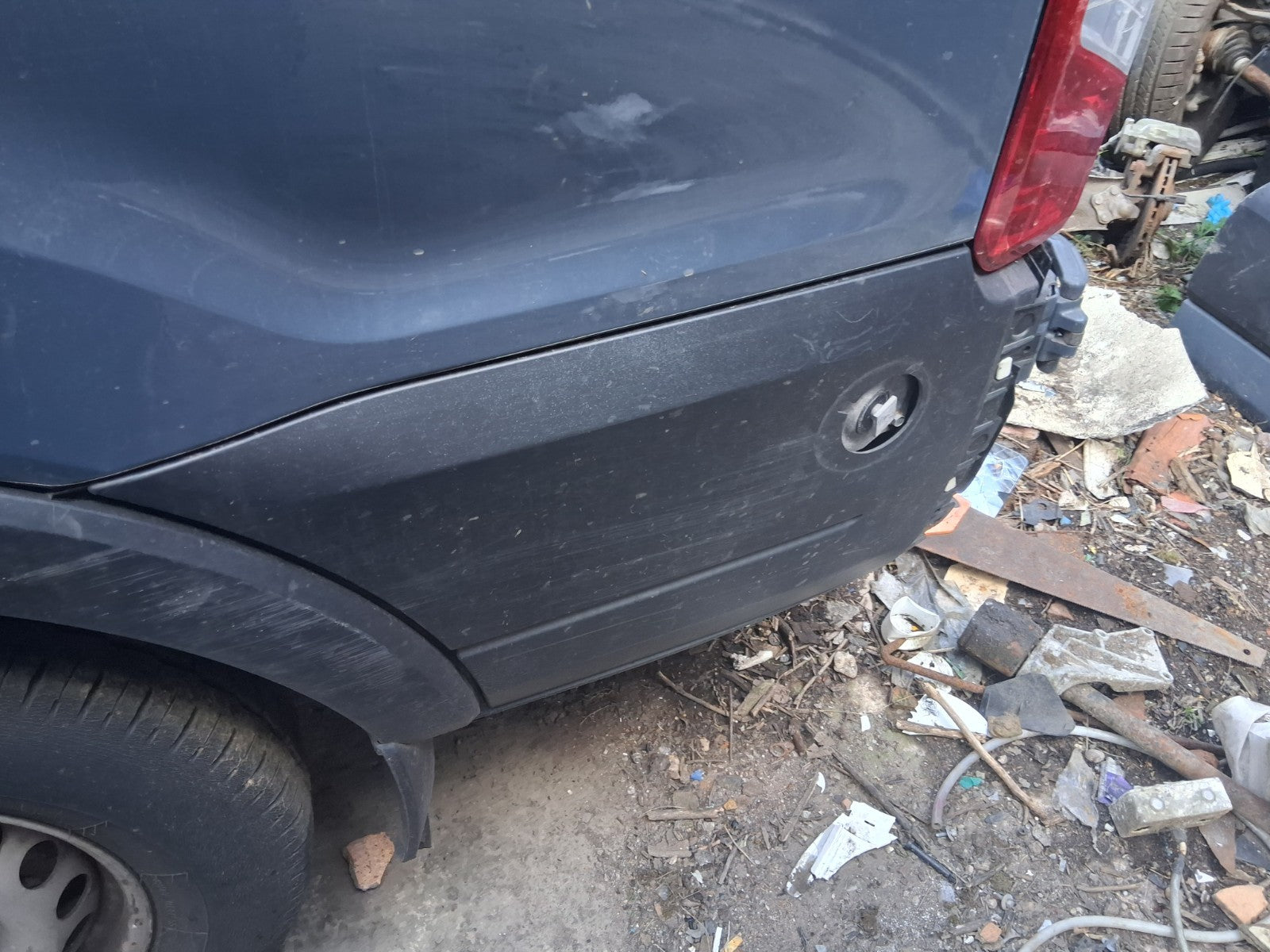2021 FORD TRANSIT MK8 350 NSR PASSENGER SIDE REAR BODY MOULDING TRIM