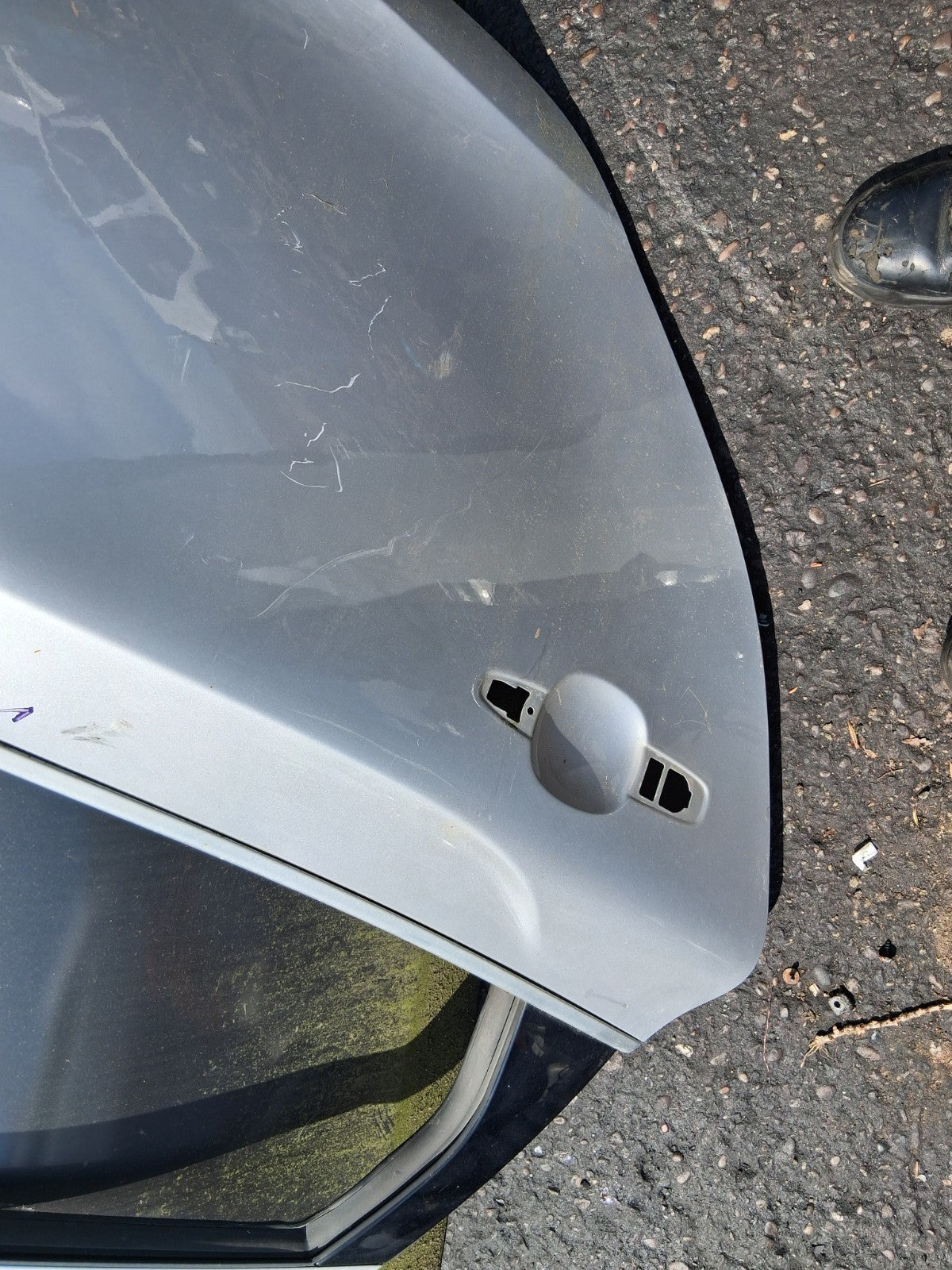 2016 VOLVO V40 D3 OSR DRIVER SIDE REAR RIGHT BARE DOOR SILVER