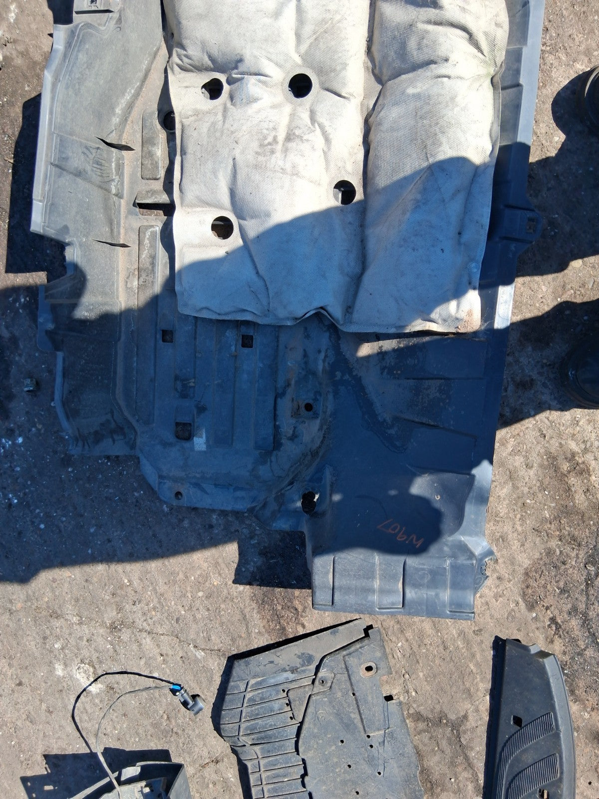 2021 MERCEDES BENZ W907 SPRINTER ENGINE UNDER TRAY