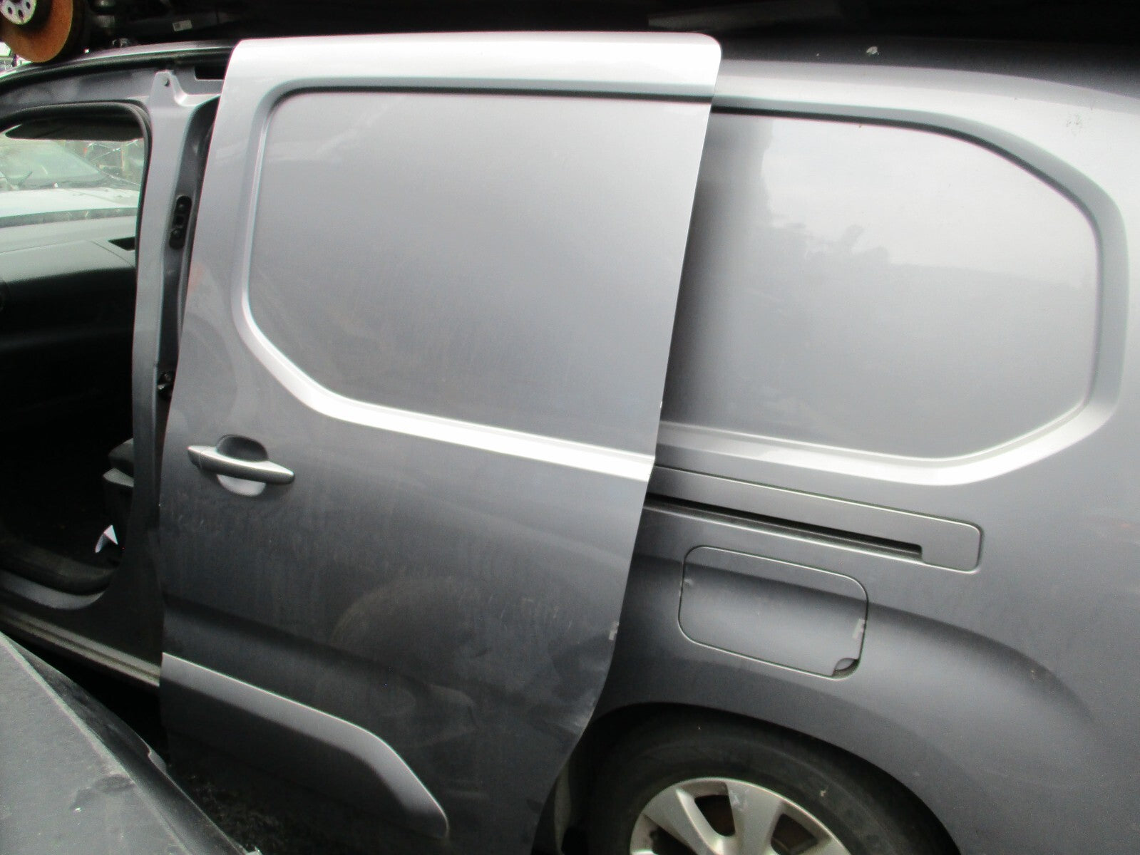 2019 VAUXHALL COMBO E MK4 NS PASSENGER SIDE SLIDING BARE DOOR GREY MET KCA
