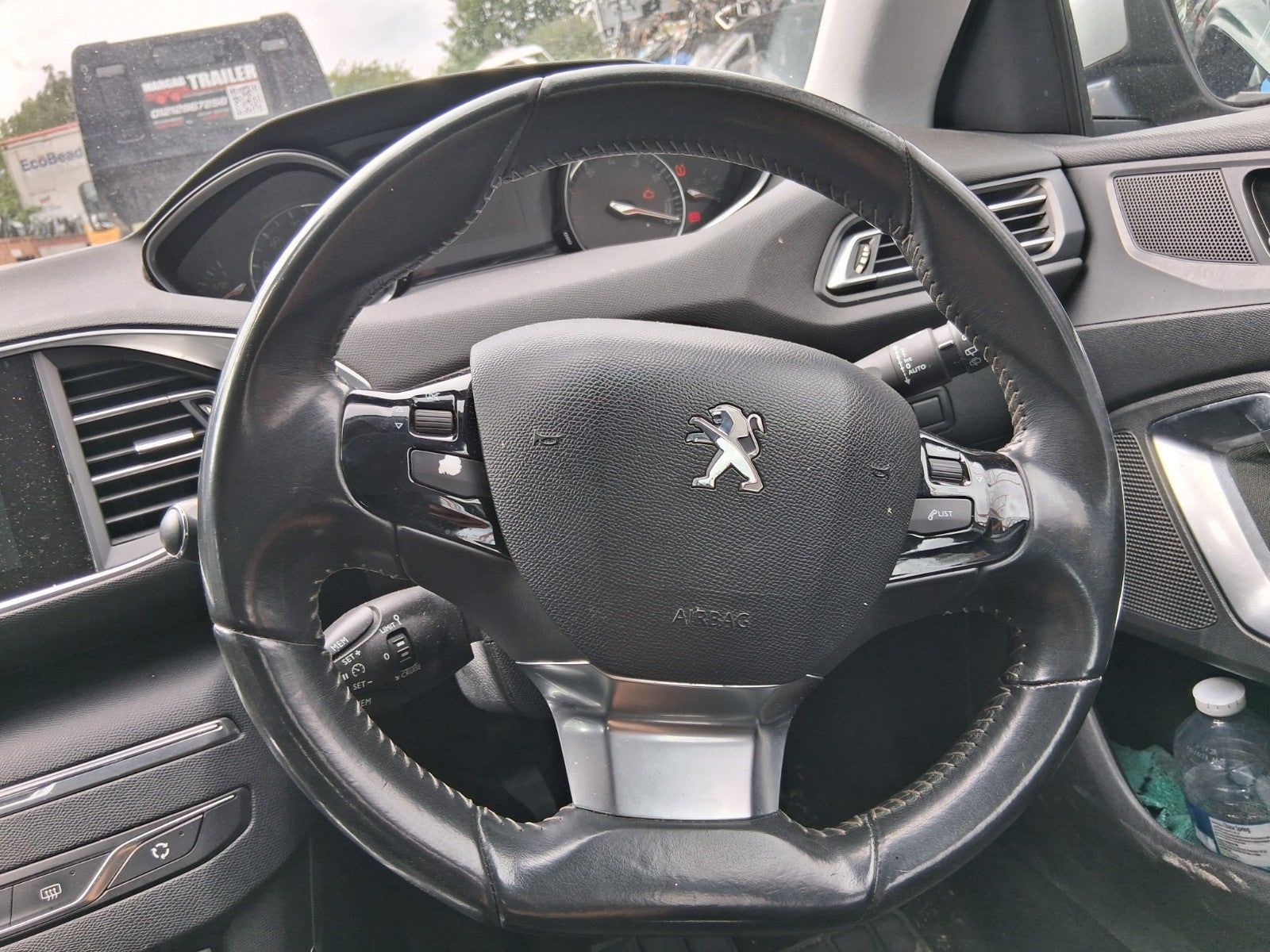 2014 PEUGEOT 308 MK2 3 SPOKE MULTIFUNCTION LEATHER STEERING WHEEL WITHOUT AIRBAG