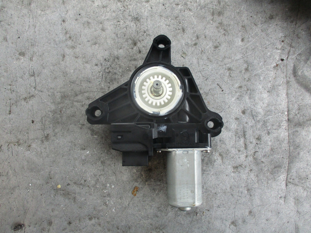 MERCEDES A CLASS W176 OSR DRIVER SIDE REAR WINDOW MOTOR