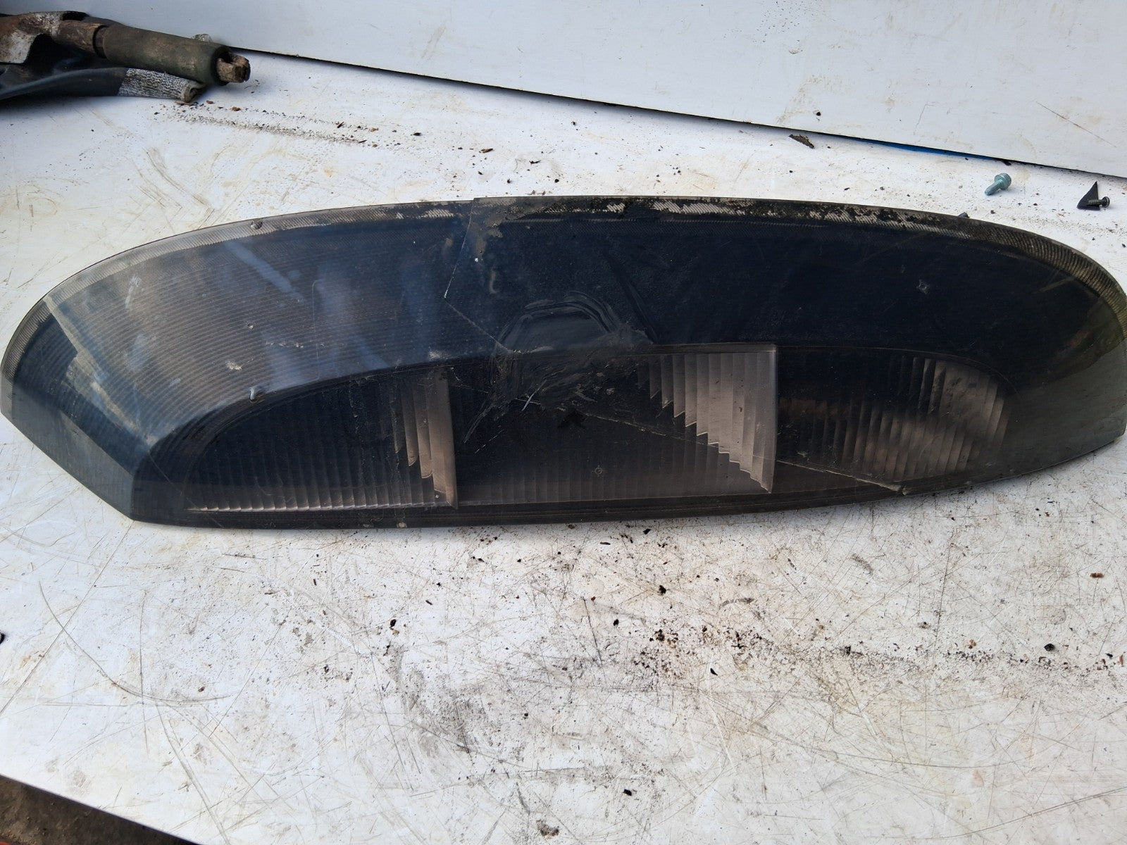 2005 VAUXHALL CORSA C NSR PASSENGER SIDE REAR LEFT TAIL LIGHT 89307510