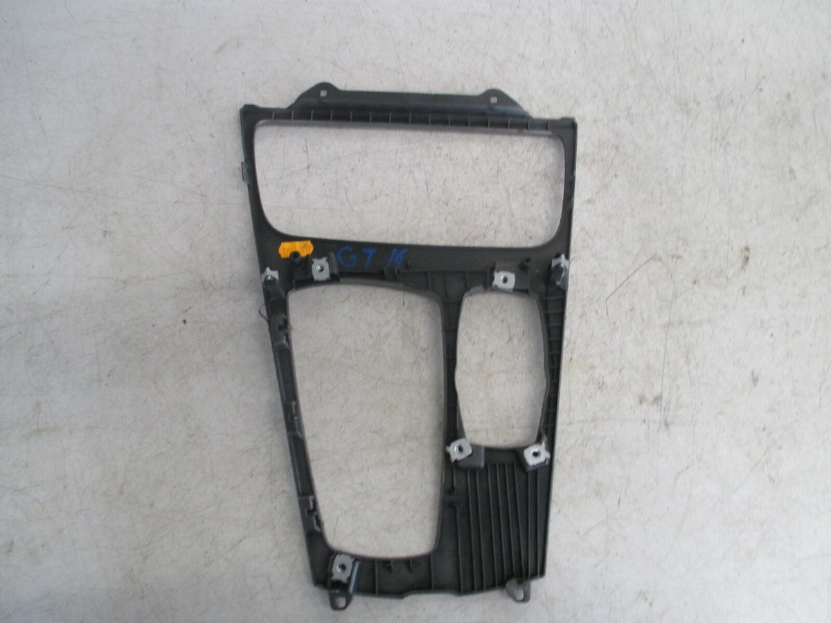 BMW 530 GT F07 2016 CENTRE CONSOLE TRIM 9185182