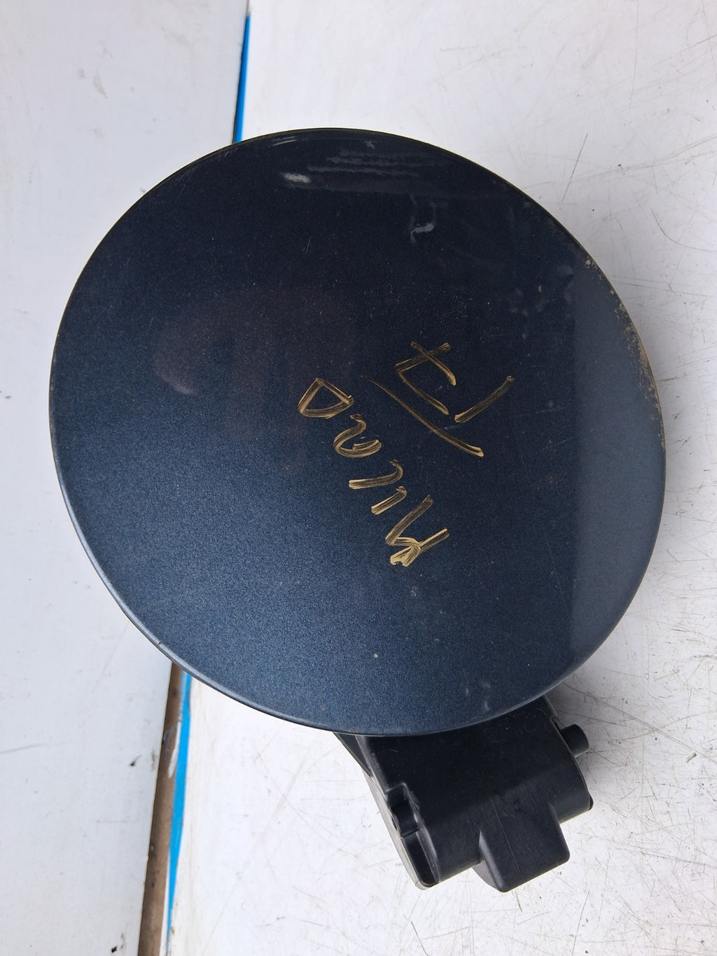 NISSAN MICRA K14 2017 FUEL FILLER FLAP GREY
