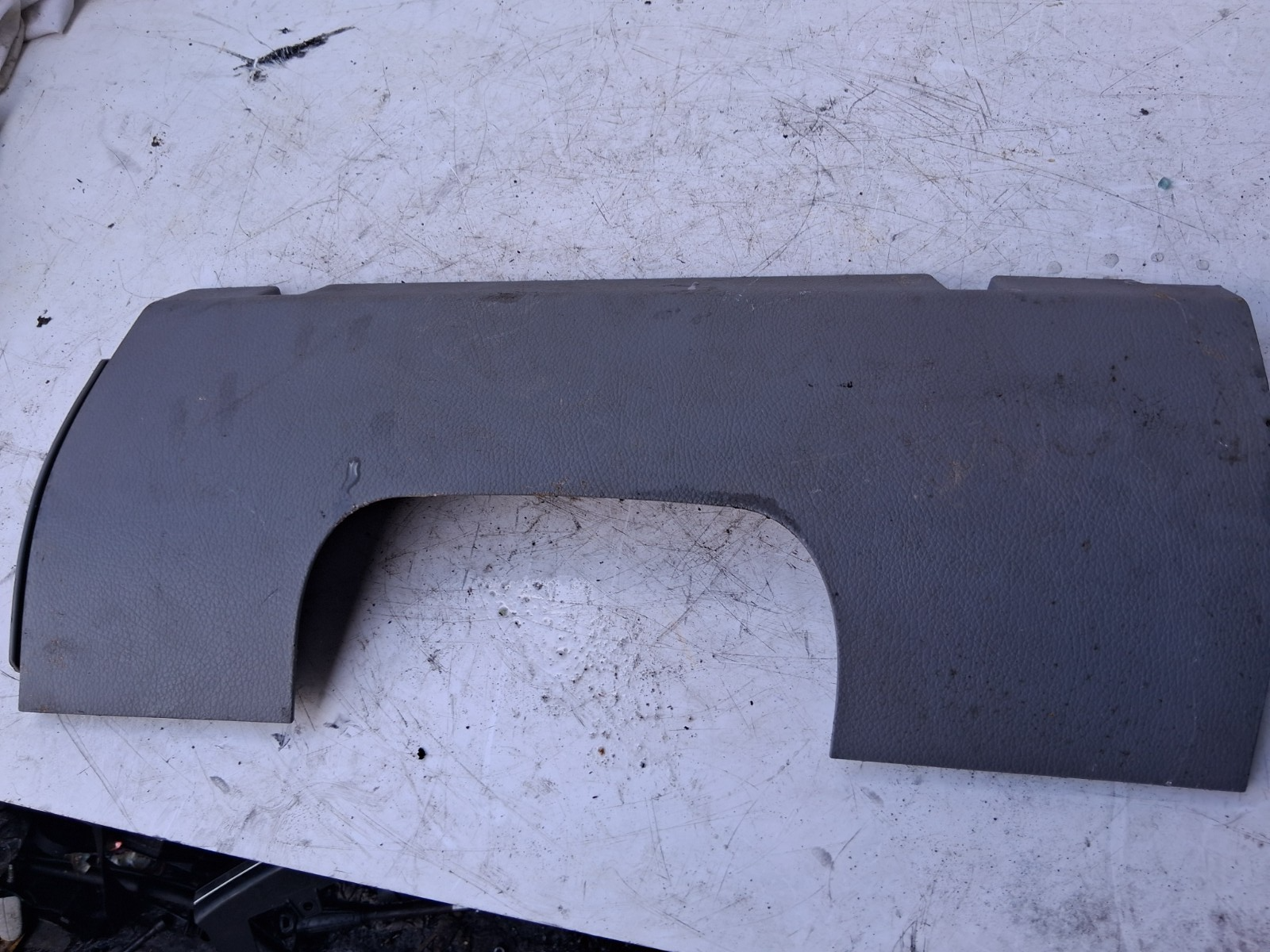 2016 MERCEDES SPRINTER W906 DASHBOARD LOWER TRIM PANEL RIGHT SIDE  A9066891508