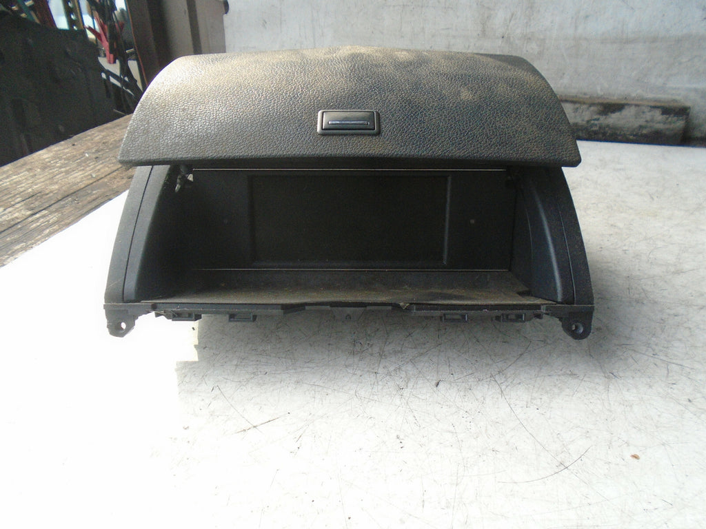 MERCEDES BENZ C CLASS W204 2009 DISPLAY SCREEN & COVER A2046801231
