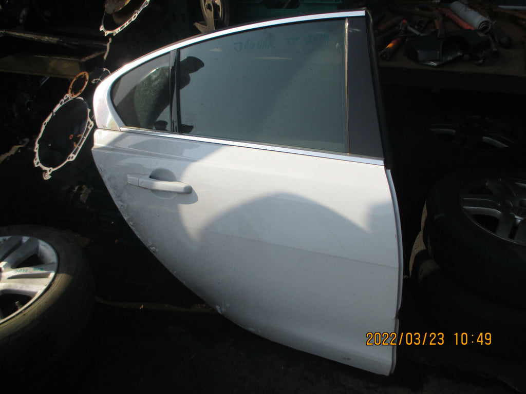 JAGUAR XE 2019 OSR DRIVER SIDE REAR DOOR QUARTER SMALL WINDOW GLASS