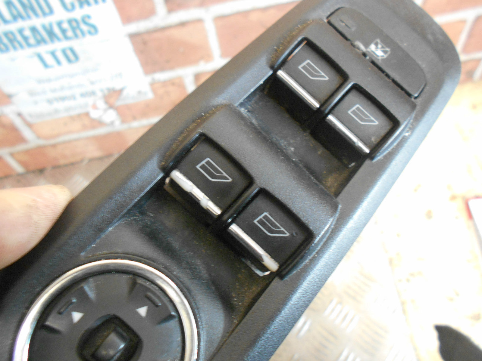 FORD MONDEO MK4 2007 OSF DRIVER SIDE FRONT WINDOW MIRROR SWITCH 757T-14A132-BC