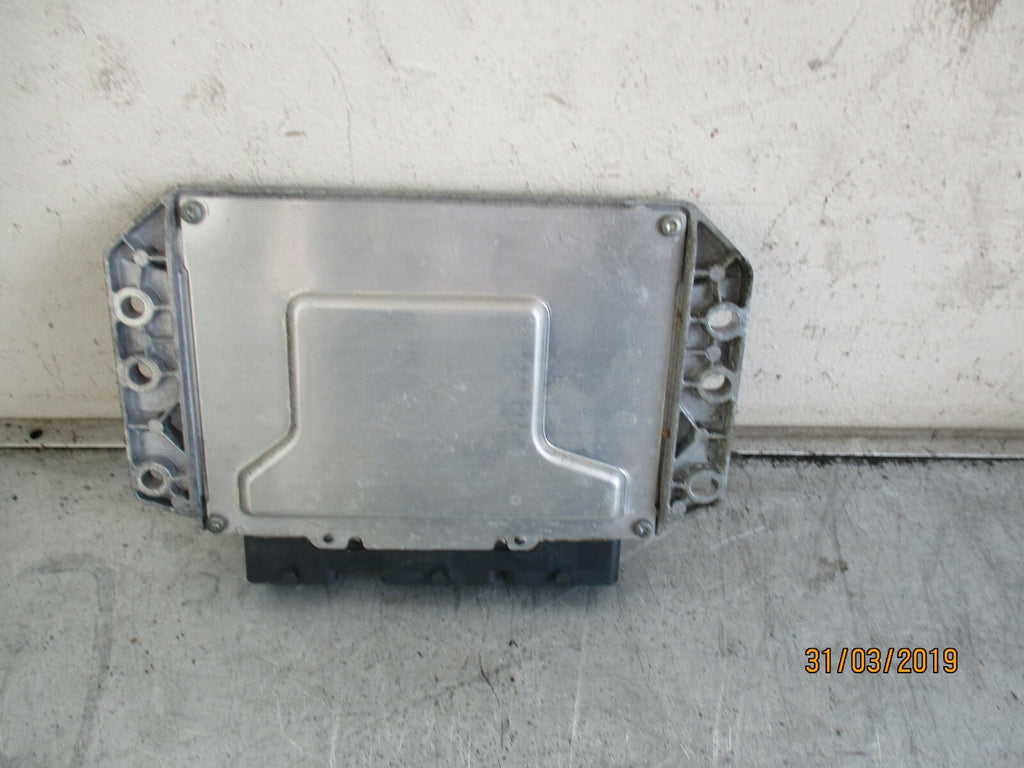 RENAULT MEGANE  MK2  1.4 PETROL ENGINE CONTROL UNIT ECU MODULE 8200387138