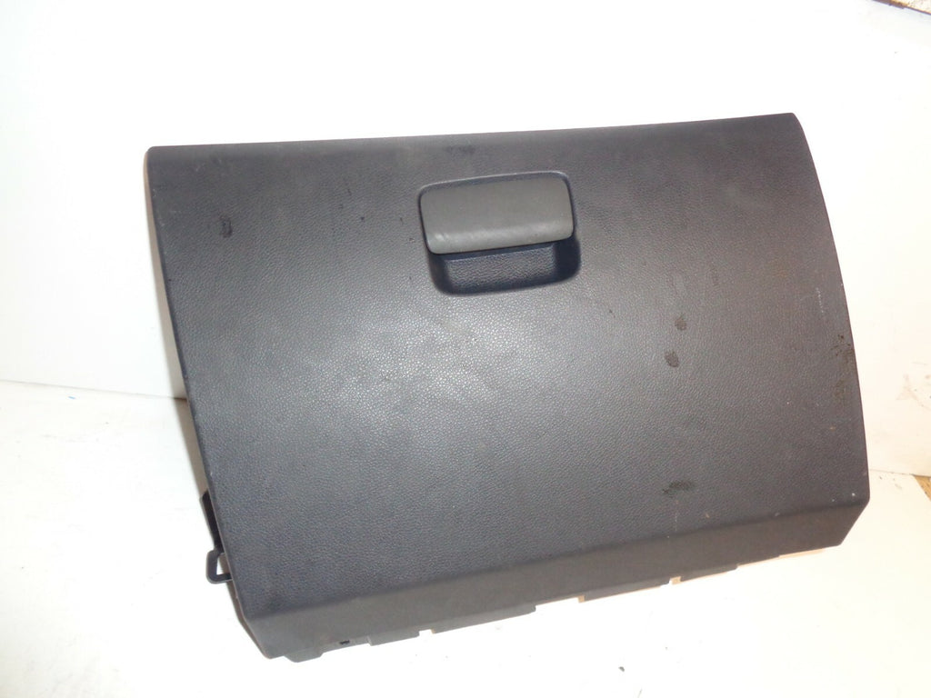 MERCEDES A CLASS A180 2017 W176 STORAGE GLOVE BOX