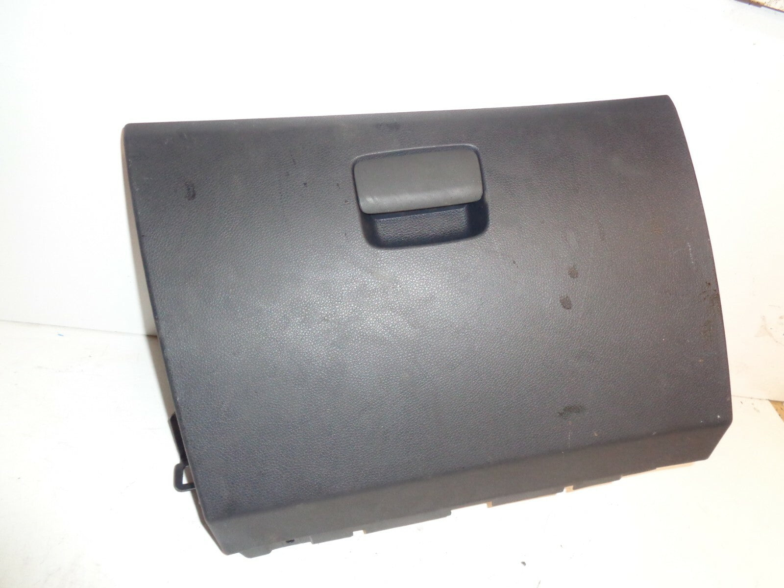 MERCEDES A CLASS A180 2017 W176 STORAGE GLOVE BOX