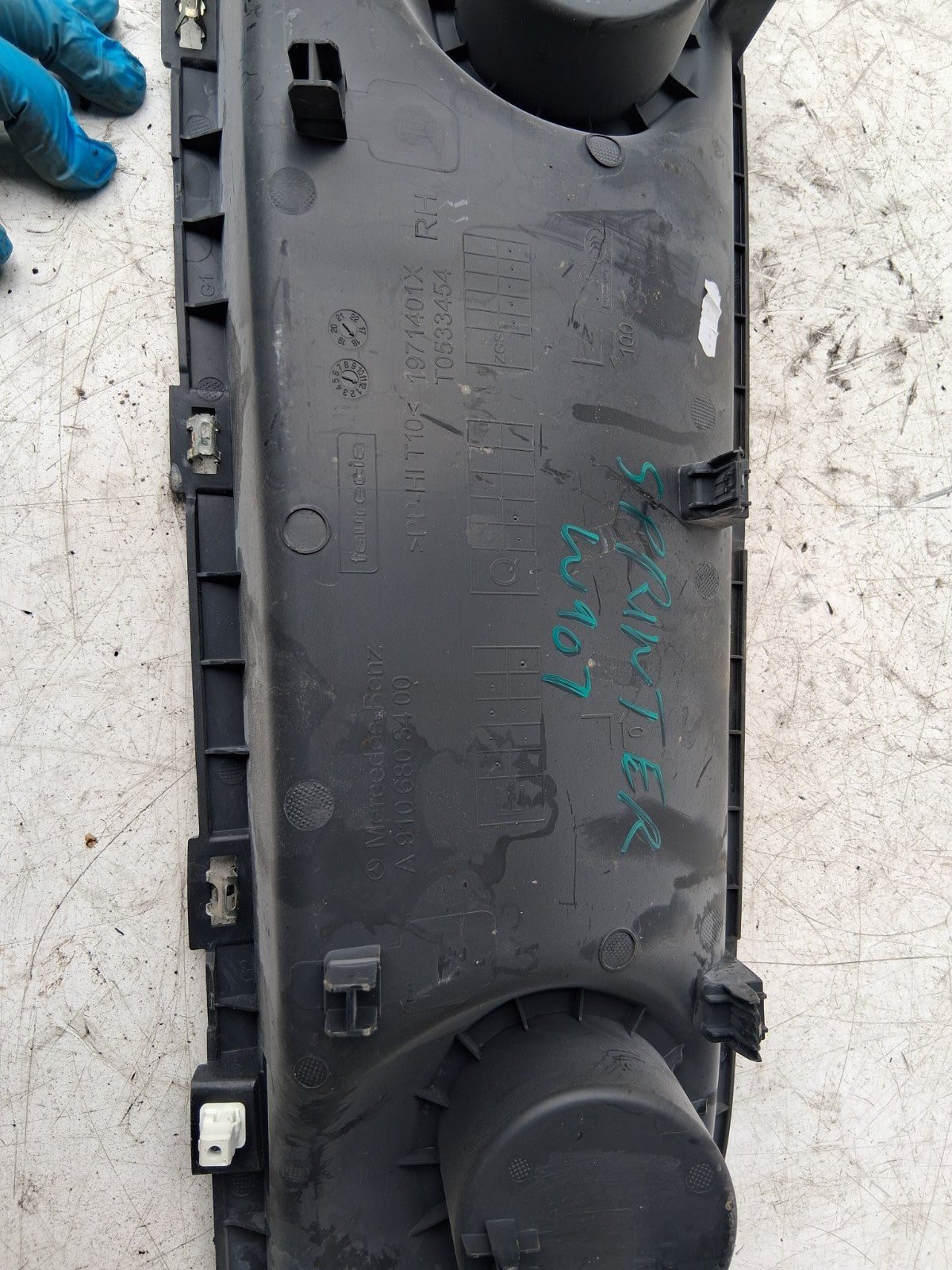 2021 MERCEDES BENZ SPRINTER W907 OSF DRIVER SIDE DASH STORAGE TRIM A9106803400
