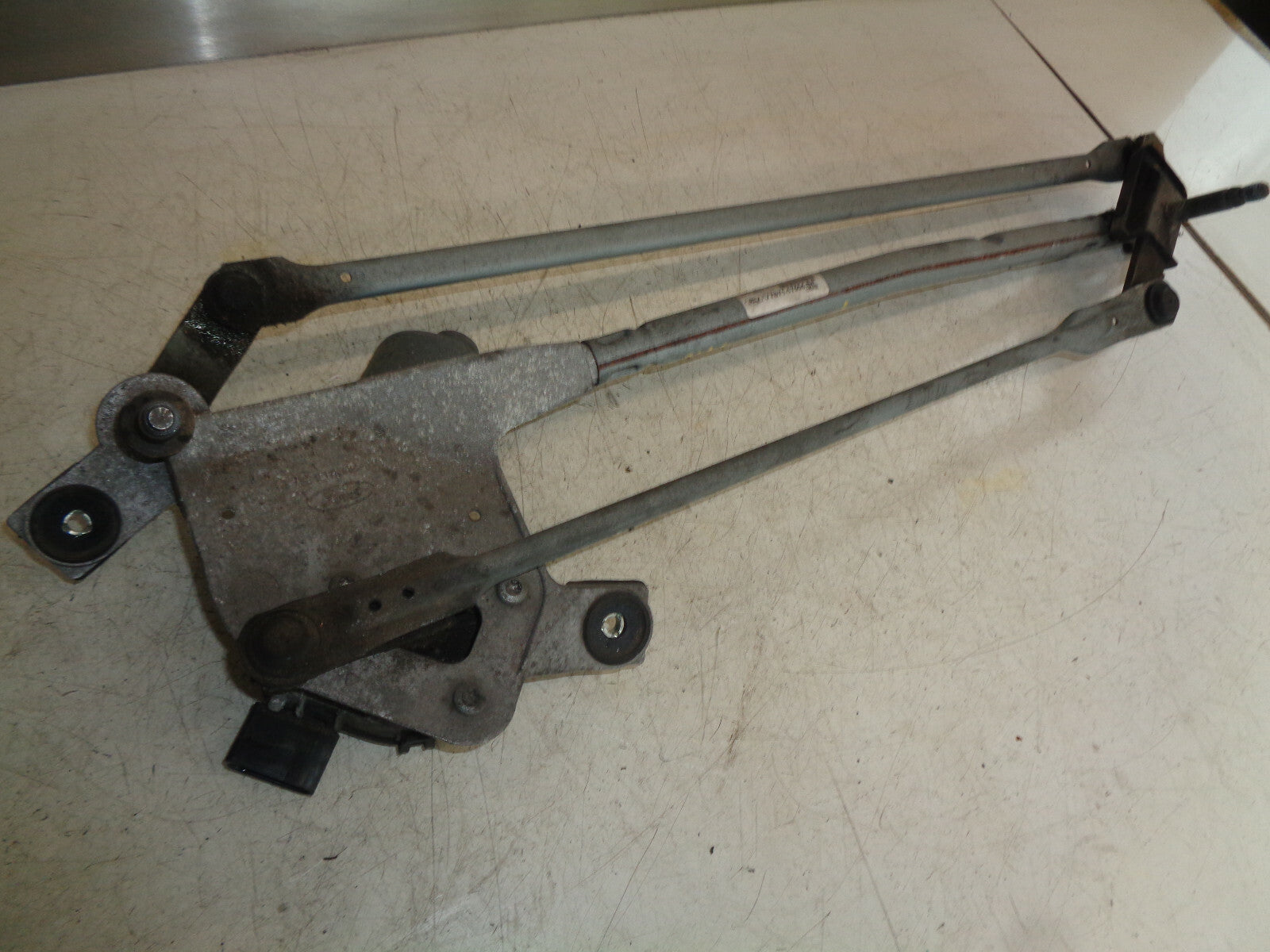 FORD MONDEO MK4 2014 FRONT WINDSCREEN WIPER MOTOR LINKAGES 7S7117504BE