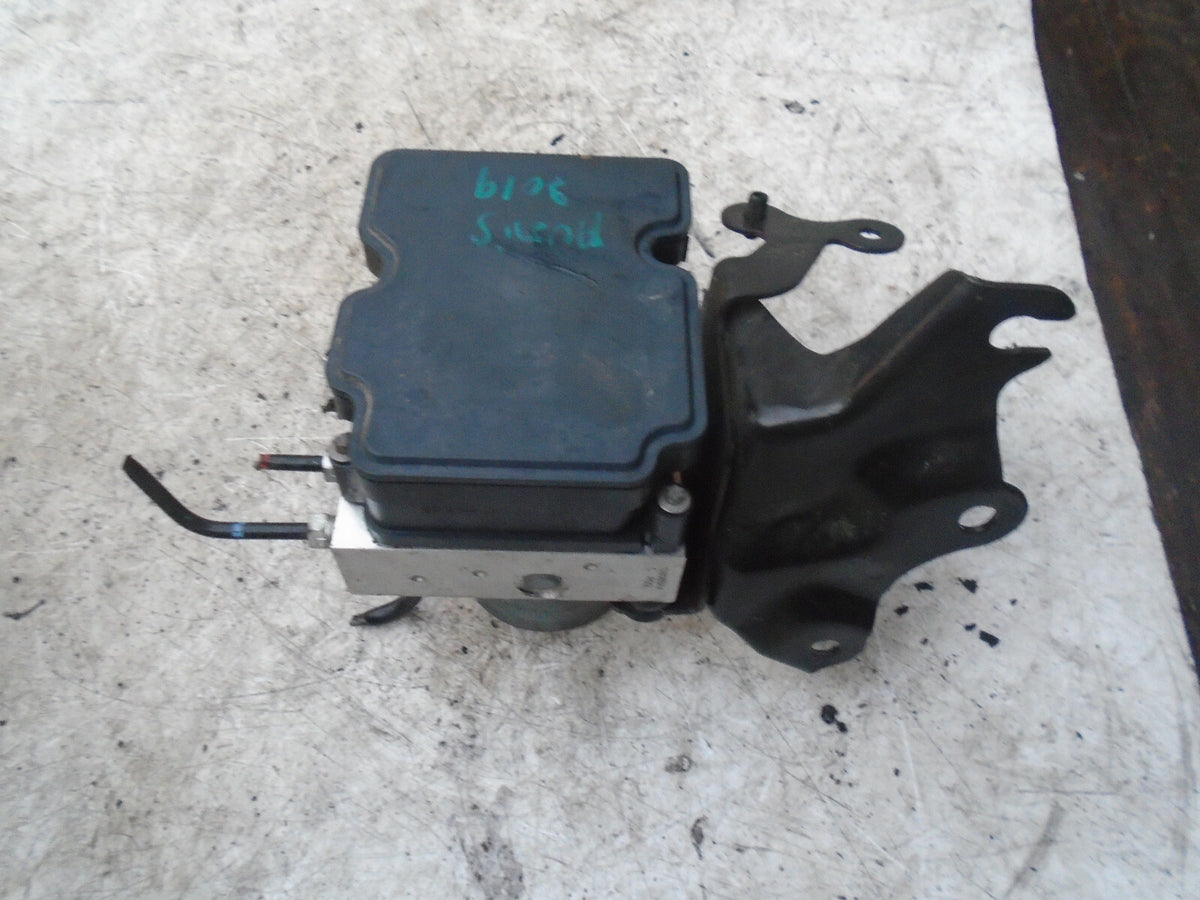 TOYOTA AURIS 2018 MK2 1.2 PETROL ABS PUMP & MODULATOR 4454002520