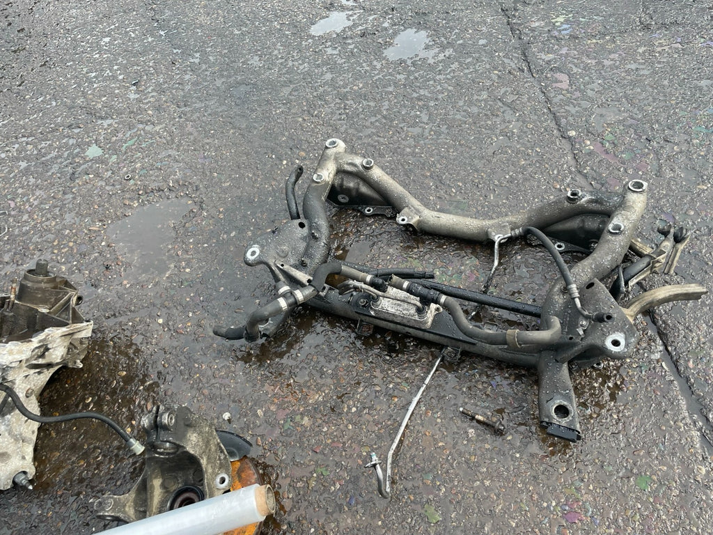 2014 MERCEDES C CLASS W204 C220 2.1 DIESEL FRONT SUBFRAME SUB FRAME