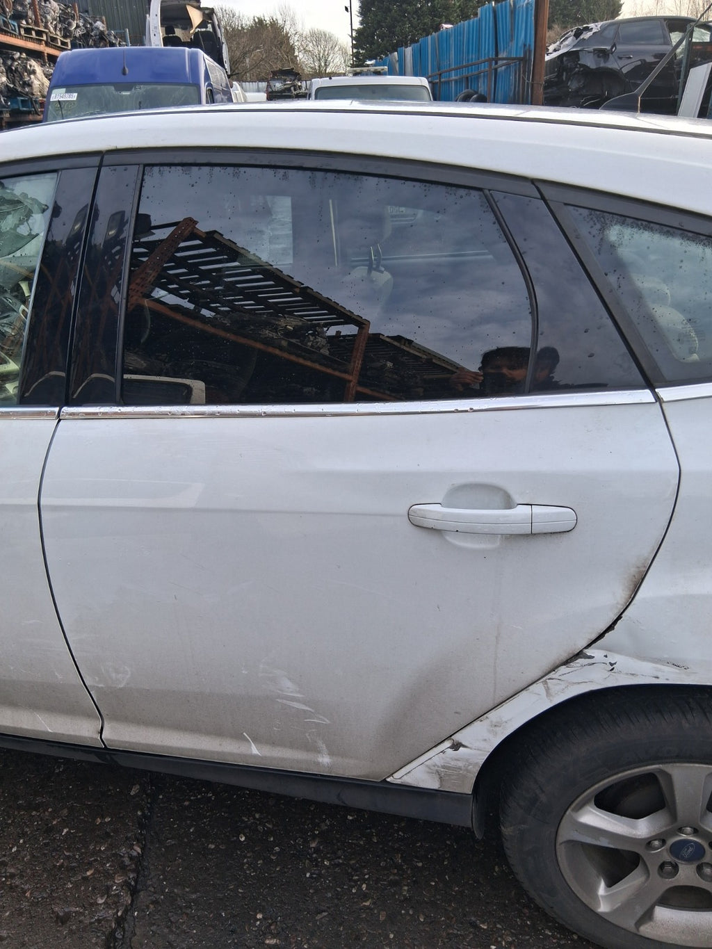 2013 FORD FOCUS MK3 HATCHBACK NSR PASSENGER SIDE REAR COMPLETE DOOR WHITE Z2
