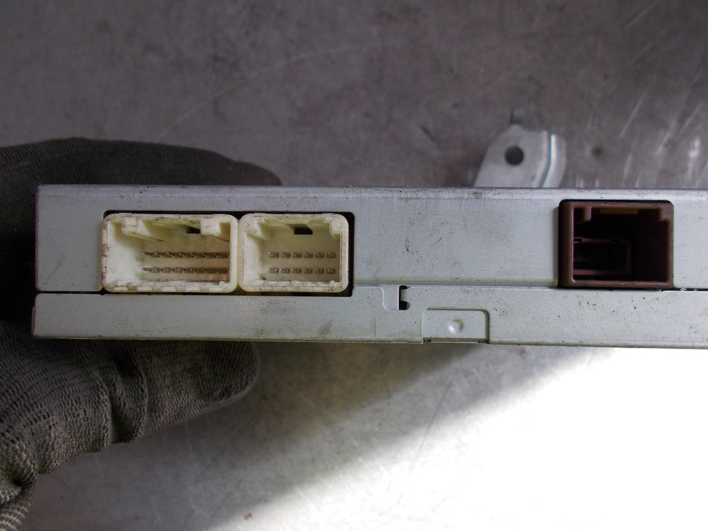 2010 TOYOTA AURIS 1.6 MULTIMEDIA CONTROL MODULE ECU UNIT 861A002010