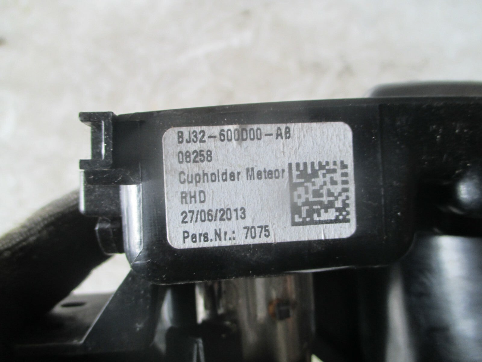 RANGE ROVER EVOQUE 2013 L538 CENTRE CONSOLE CUP HOLDER UNIT BJ32600D00