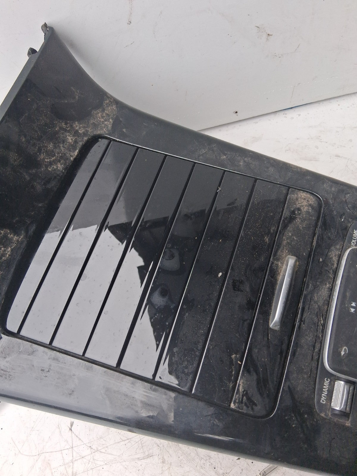 2019 MERCEDES-BENZ A CLASS CENTRE CONSOLE STORAGE PANEL A17768061