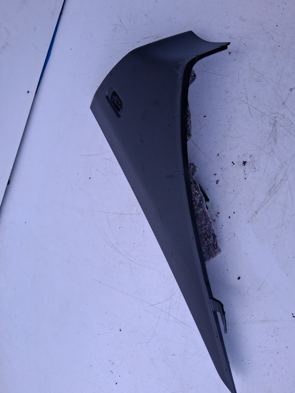 2024 BMW 2 SERIES F44 COUPE NSR REAR PASSENGER LEFT SIDE C PILLAR TRIM 8096757
