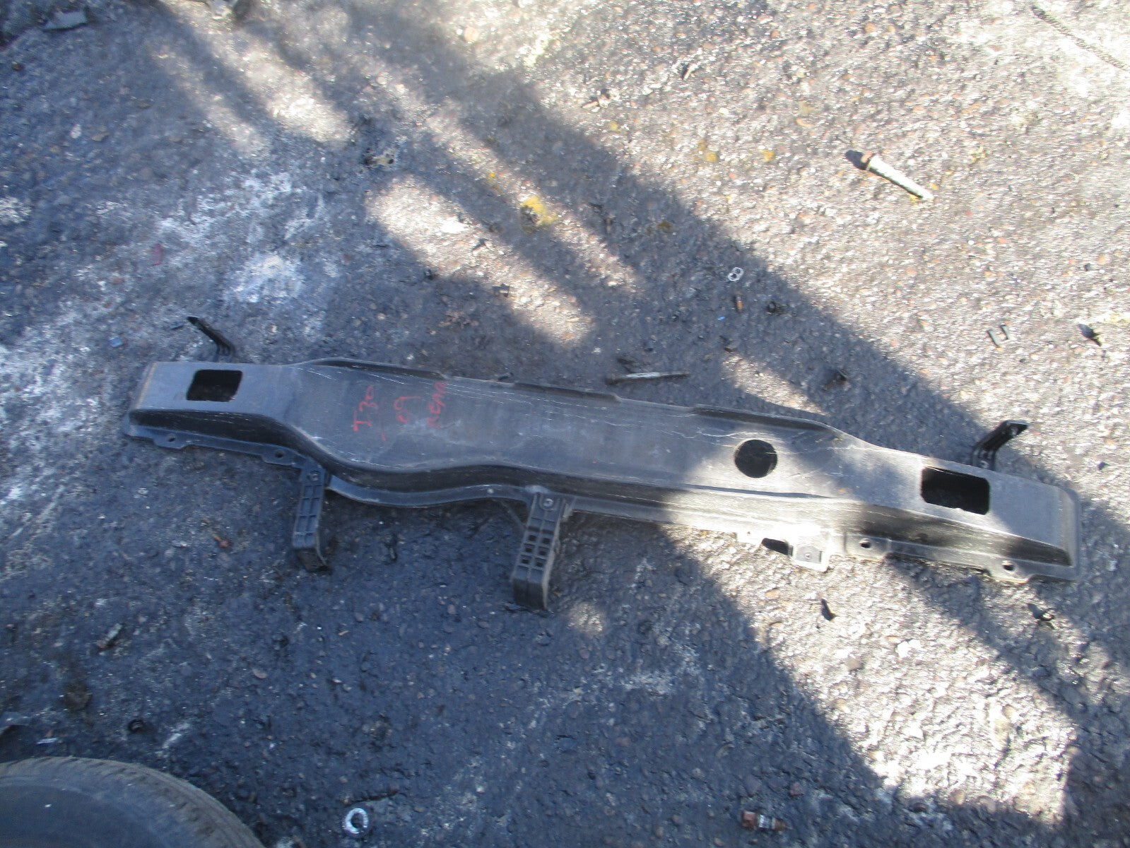 HYUNDAI I30 MK1 2009 REAR CRASH REINFORCEMENT BUMPER BAR