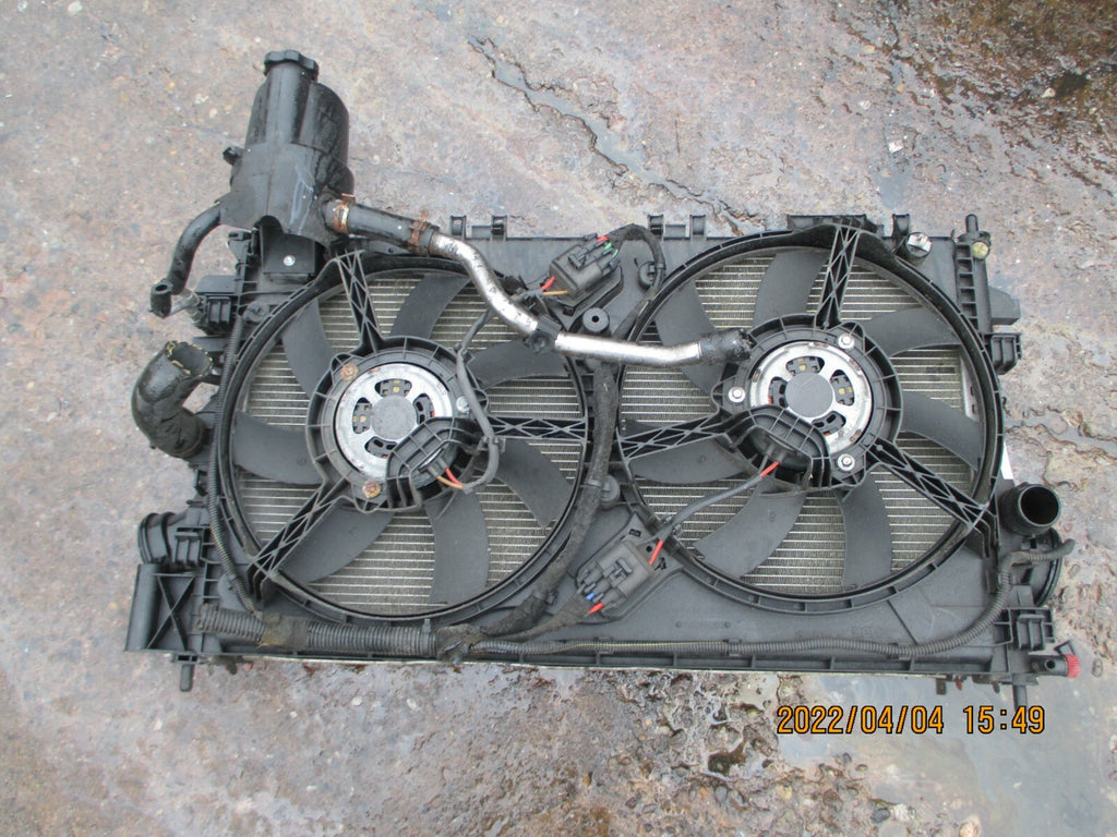 VAUXHALL INSIGNIA A 2.0 CDTI COOLANT RADIATOR  FAN 13223018