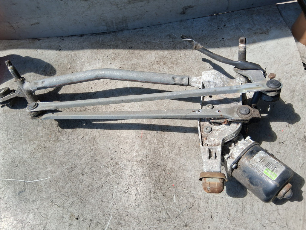 2011 CITROEN DS3 FRONT WINDSCREEN WIPER MOTOR & LINKAGE 9683622580