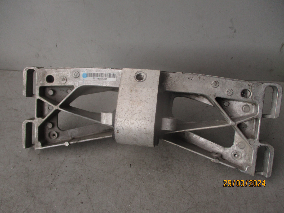 2010 JAGUAR XF X250 GEARBOX MOUNT BRACKET GX735060AC GX736A026MA