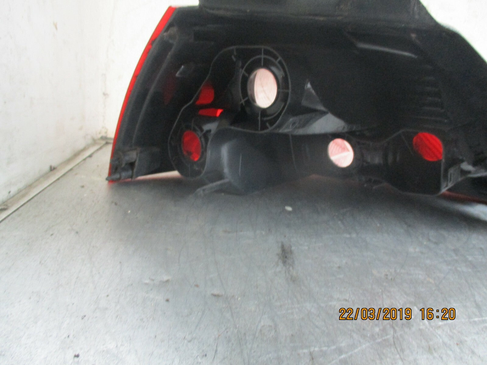 RENAULT MEGANE MK2 2004  OSR DRIVER SIDE REAR LIGHT TAIL LIGHT