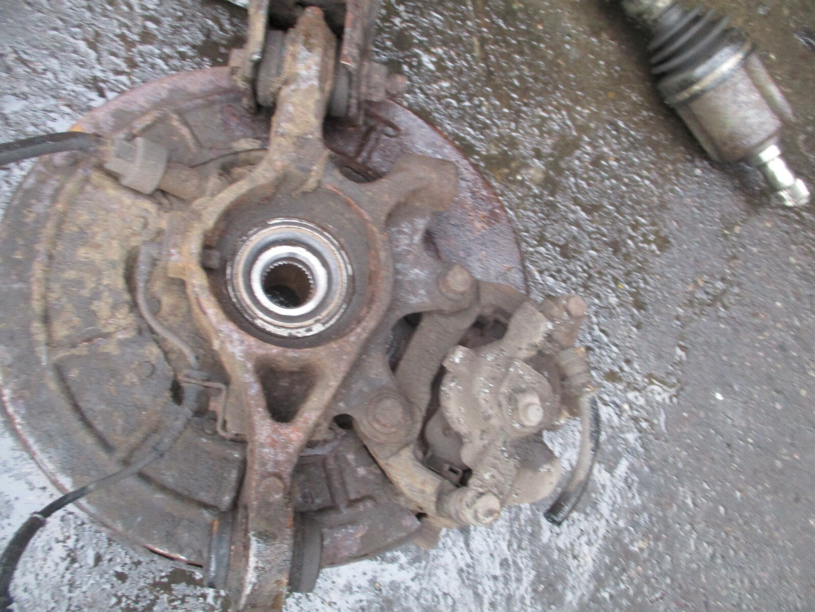 2003 RANGE ROVER L322 VOGUE 3.0 DIESEL OSR DRIVER SIDE REAR HUB & WISH BONE