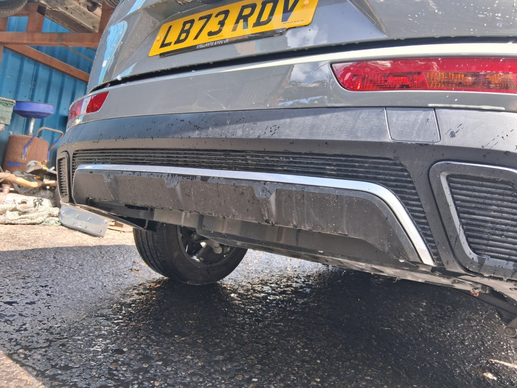 2024 DS AUTOMOBILES DS 7 FACELIFT E-TENSE REAR BUMPER GREY LACQUERED ESC