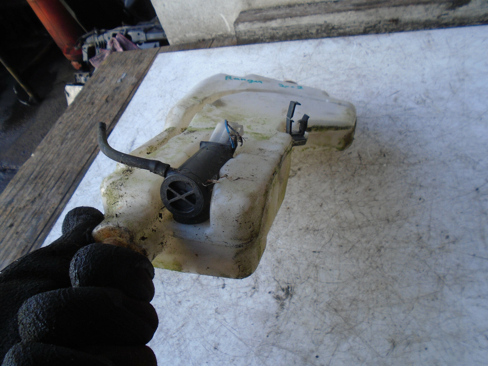 FORD RANGER 2002 COOLANT WATER EXPANSION TANK RESERVOIR