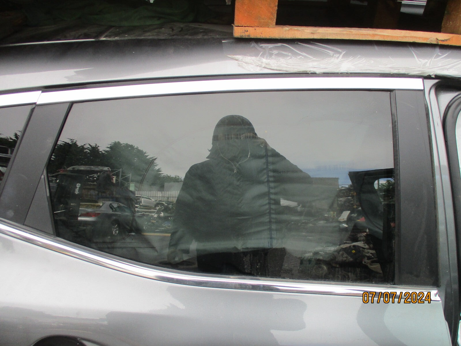 NISSAN QASHQAI J11 2014 OSR DRIVER SIDE REAR DOOR WINDOW GLASS TINTED
