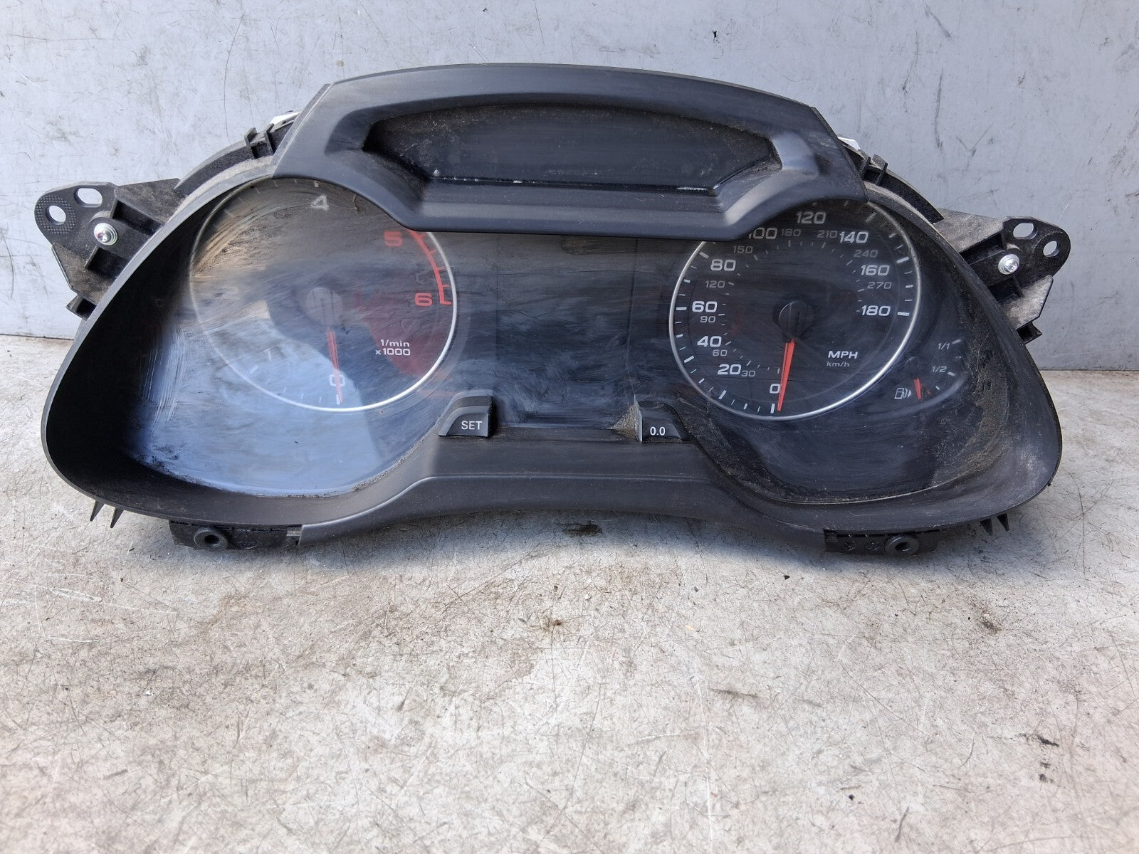 2011 AUDI A4 SPEEDO METER INSTRUMENT CLUSTER GAUGE 8K0920981D
