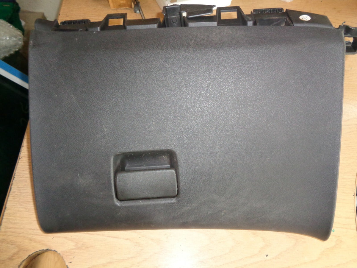 VAUXHALL ASTRA J SRI 2010-14 1.6 GLOVEBOX 13373797