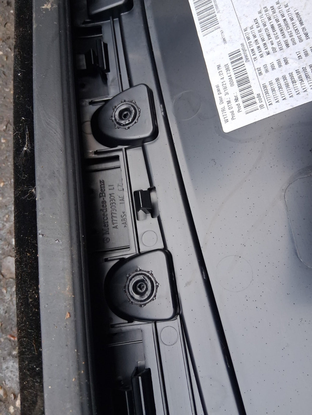 2021 MERCEDES A CLASS SALOON V177 NSR PASSENGER REAR LEFT DOOR CARD A1777301901