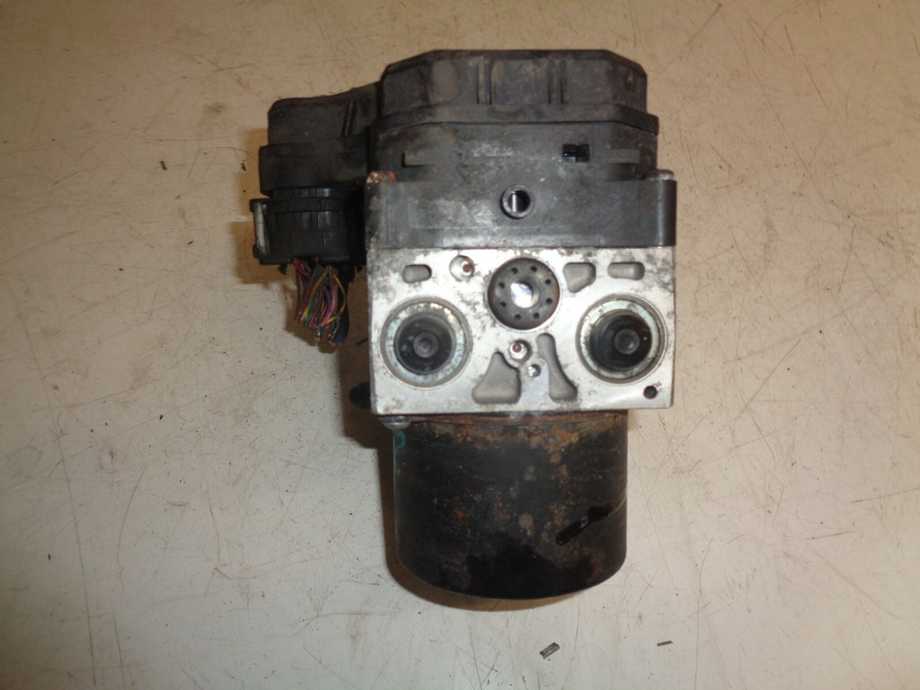TOYOTA RAV 4 2005 MK2 2.0 PETROL ENGINE ABS BRAKE PUMP MODULATOR