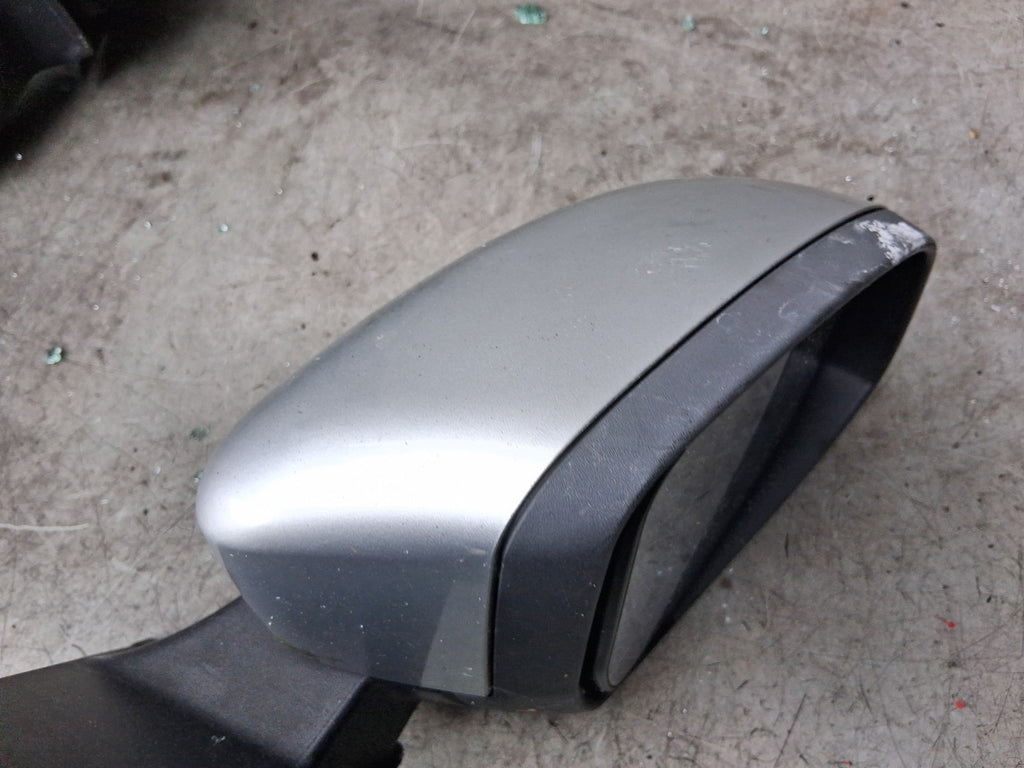FORD FOCUS MK2 2008 OSF DRIVER SIDE FRONT RIGHT ELECTRIC WING MIRROR 9024440