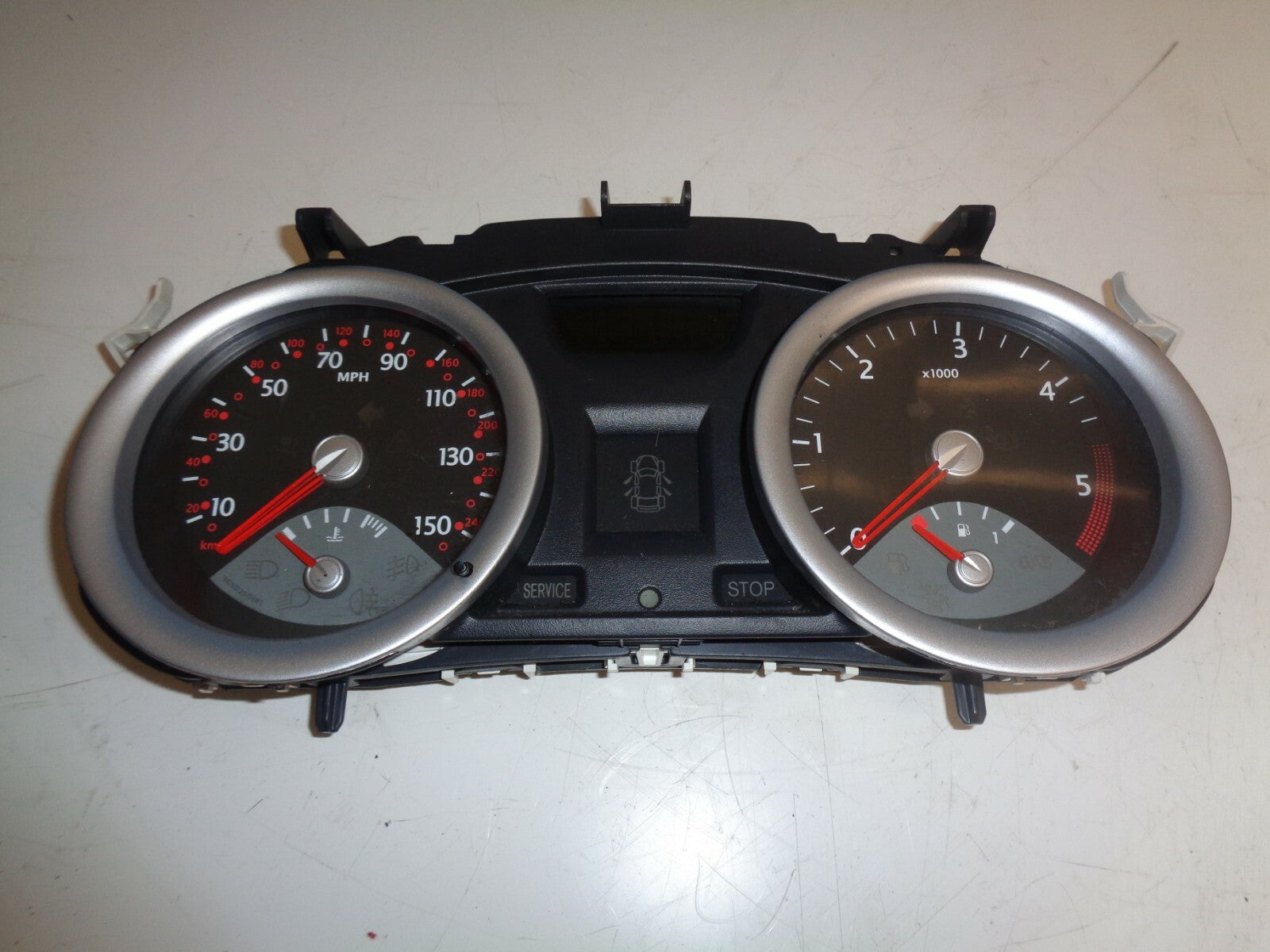 RENAULT MEGANE MK2 2005 1.5 DCI 5 DOOR SPEEDO/INSTRUMENTAL CLUSTER 8200462284