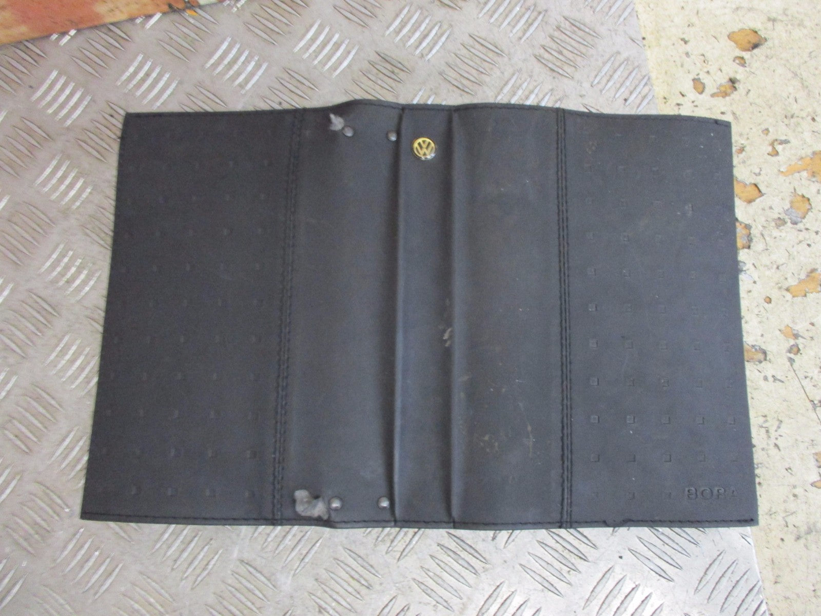 VOLKSWAGEN VW BORA HANDBOOK LEATHER WALLET POUCH OWNERS MANUAL FOLDER