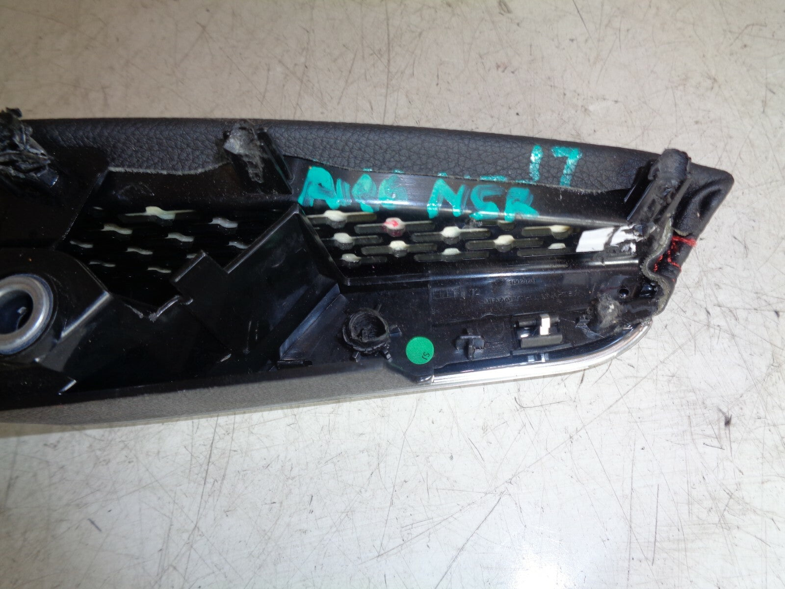 MERCEDES BENZ A CLASS A180 2017 PASSENGER REAR  DOOR HANDLE A1767300794