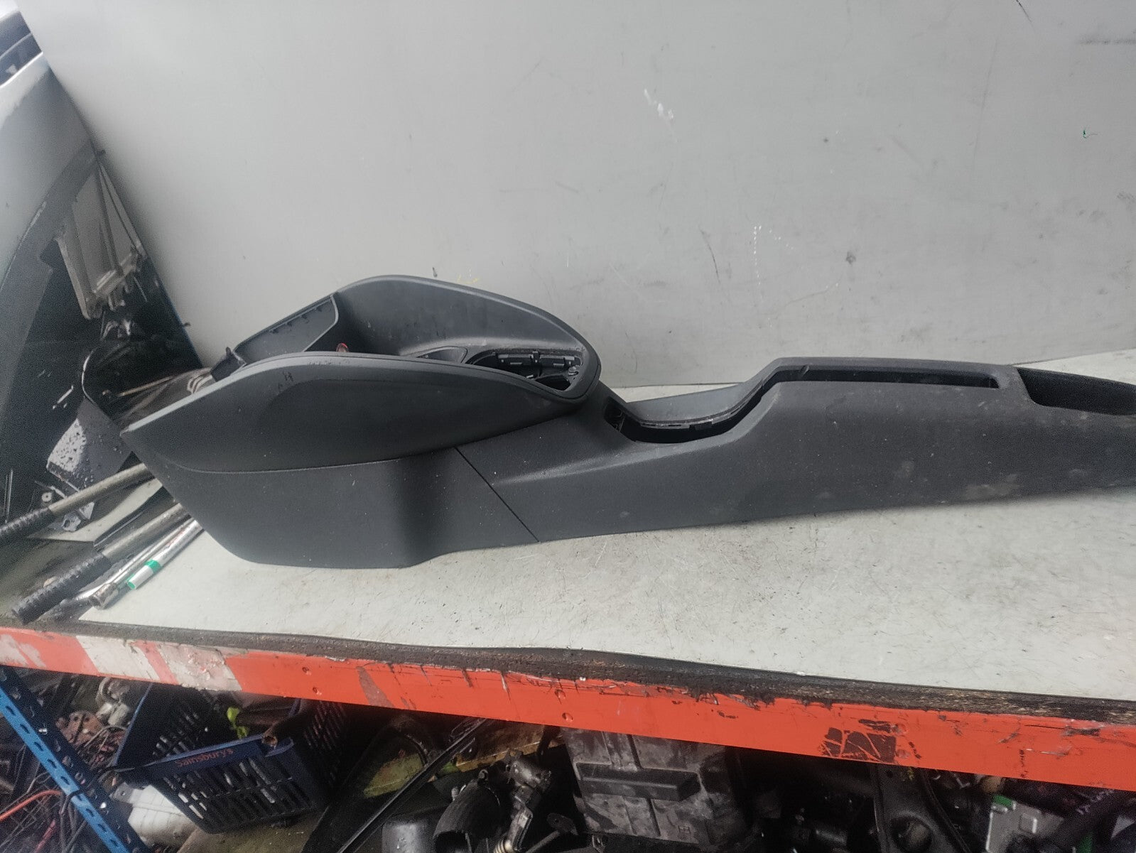 AUDI A1 8X 2015 3 DOOR CENTRE CONSOLE CUP HOLDER PLASTIC TRIM 8X0863240C