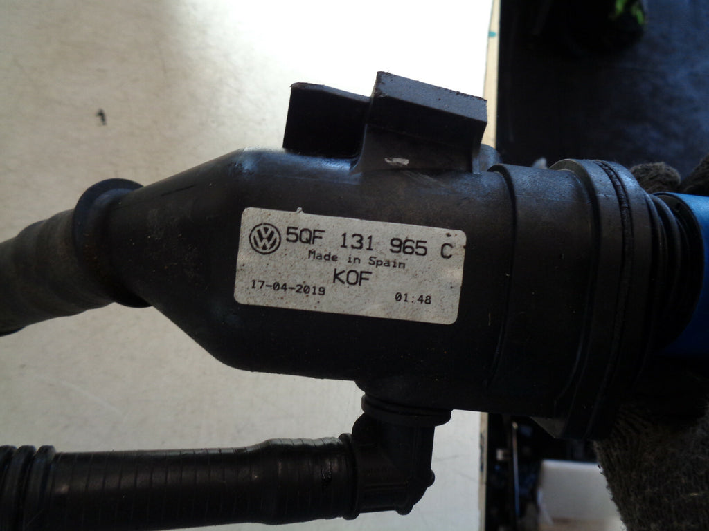 VW VOLKSWAGEN TIGUAN AD MK2 2019 AD BLUE TANK FILLER HOSE 5QF131965C