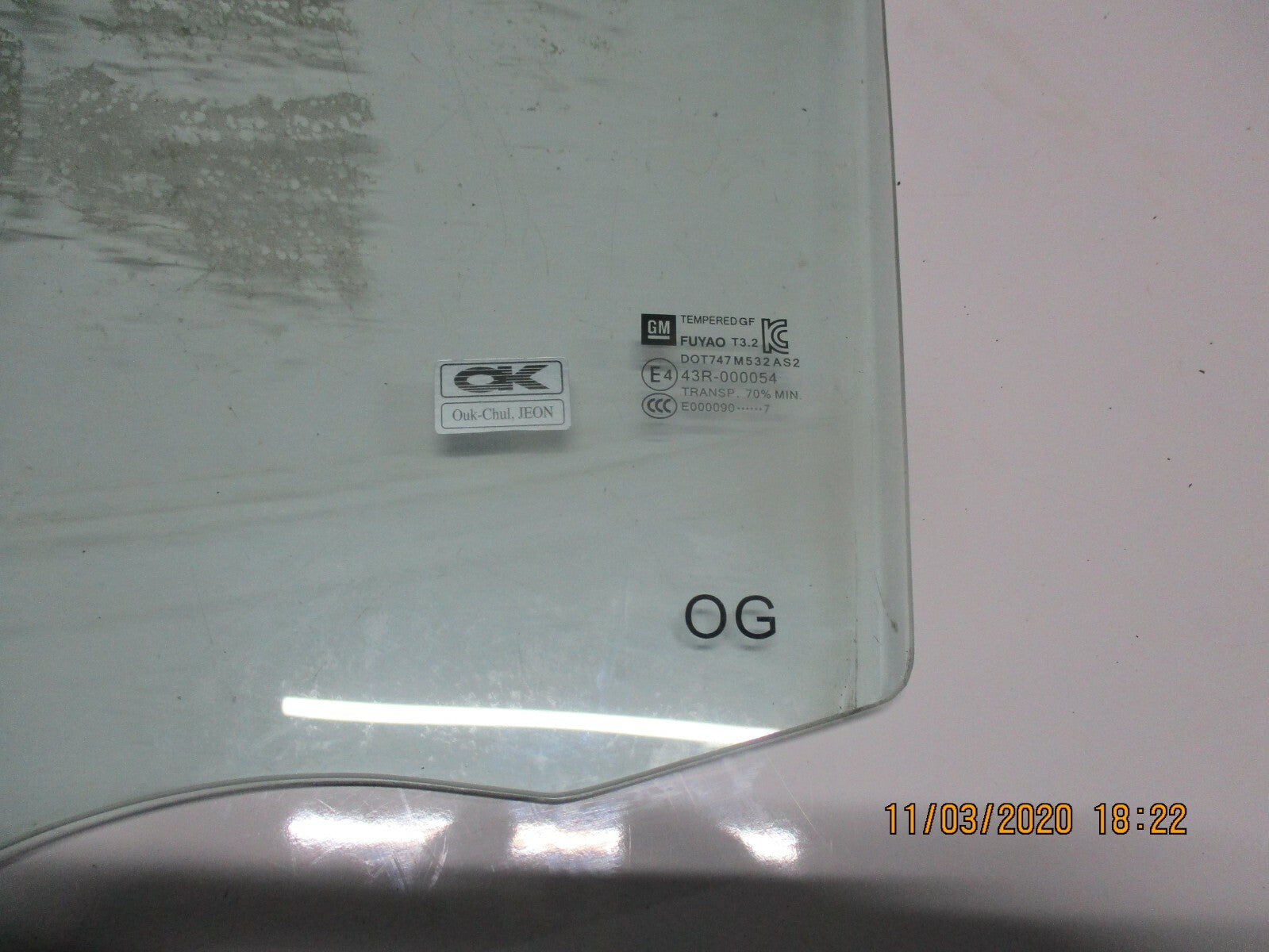 VAUXHALL VIVA 2017 NSR PASSENGER REAR MAIN DOOR GLASS WINDOW 43R-000054