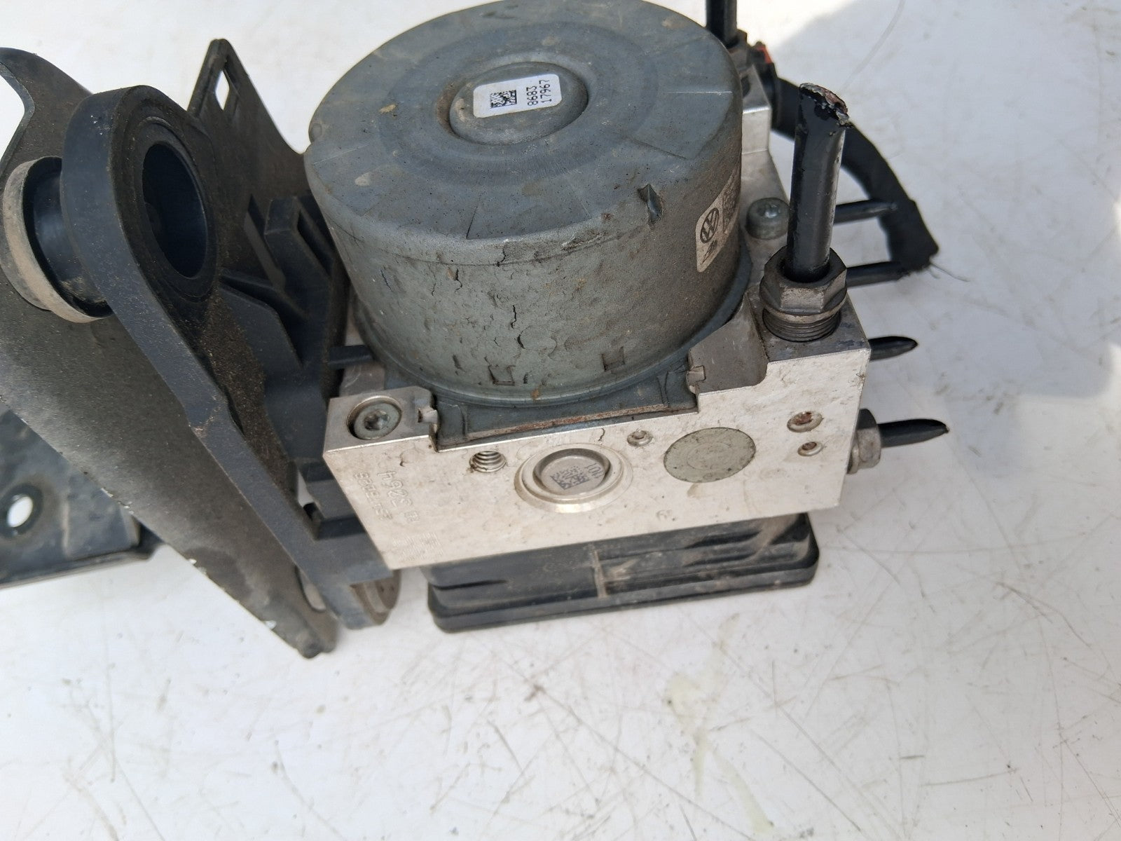 SEAT LEON 2017 BRAKE ABS PUMP MODULE 5Q0614517AF